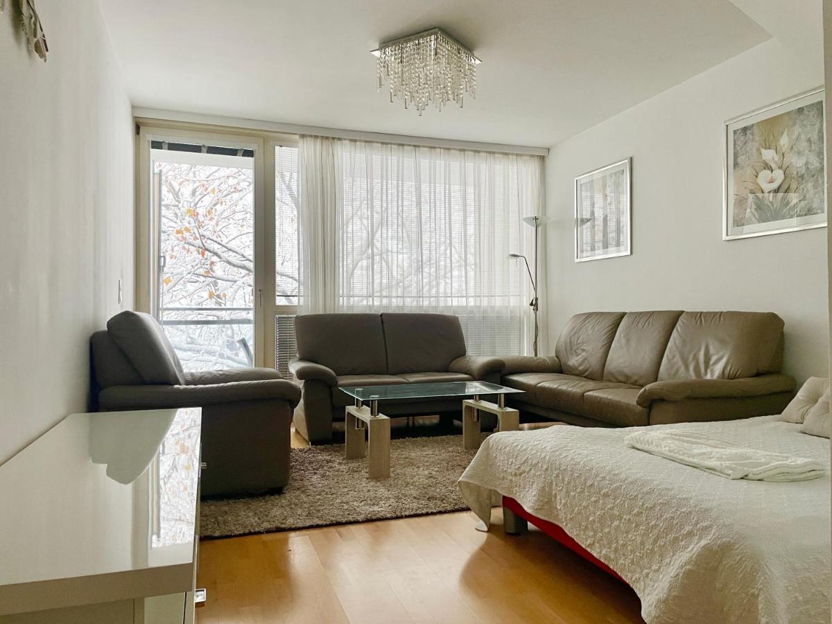 ウィーン90 M2 Maisonette With Free Parkingアパートメント エクステリア 写真