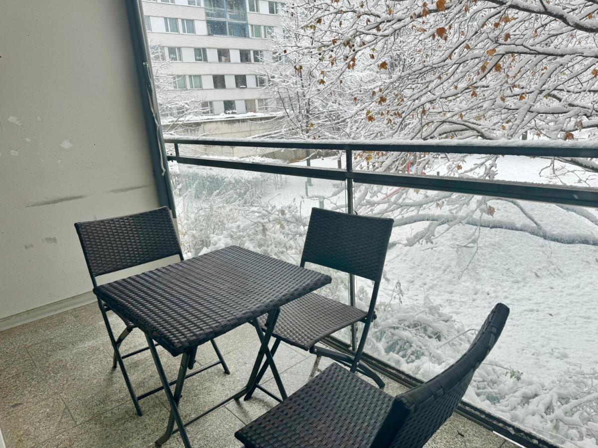 ウィーン90 M2 Maisonette With Free Parkingアパートメント エクステリア 写真