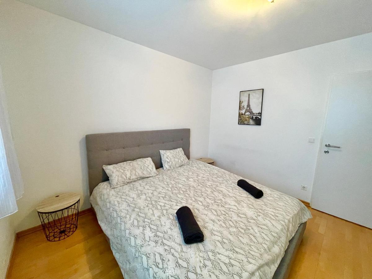 ウィーン90 M2 Maisonette With Free Parkingアパートメント エクステリア 写真